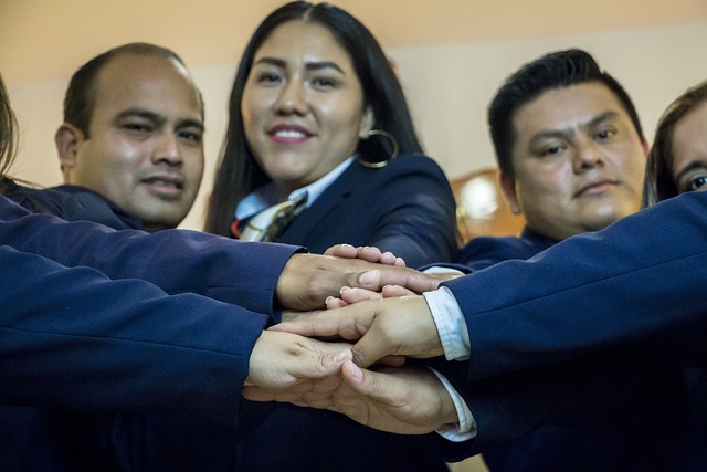 finansovyj-konsultant-v-uspeshnuyu-kompaniyu-vysokij-dohod-stabilnost-dms